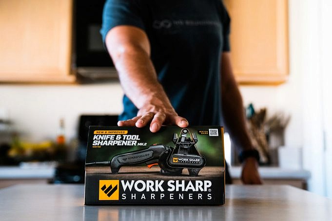 Review Of The Tool. WorkSharp To Sharpen Wide Tools